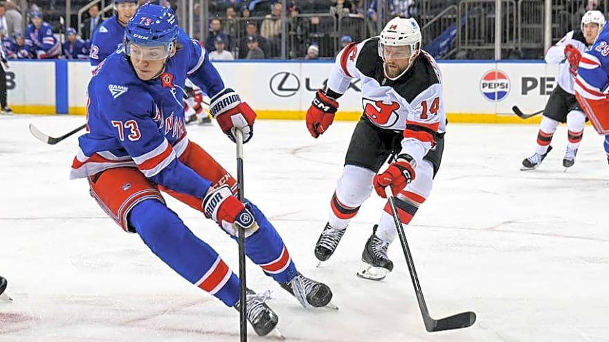 Former New Jersey Devils center signs with rival New York Rangers in surprise deal