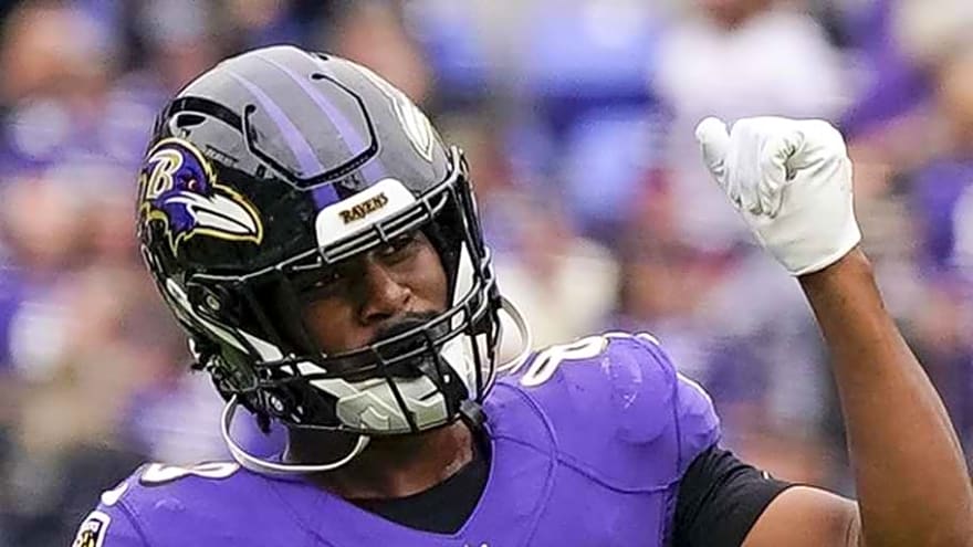 Giants Make the Grade After Acquiring Free-agent TE Isaiah Likely