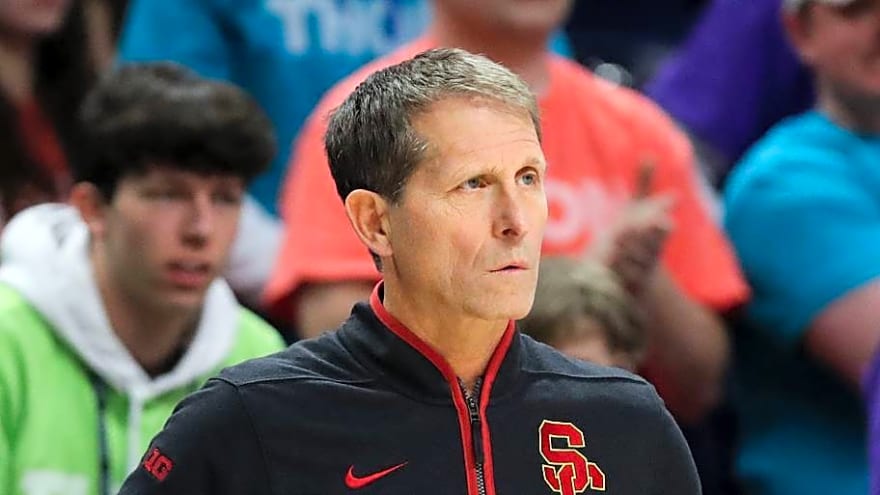 USC Trojans Heading Back to Acrisure Series This Season
