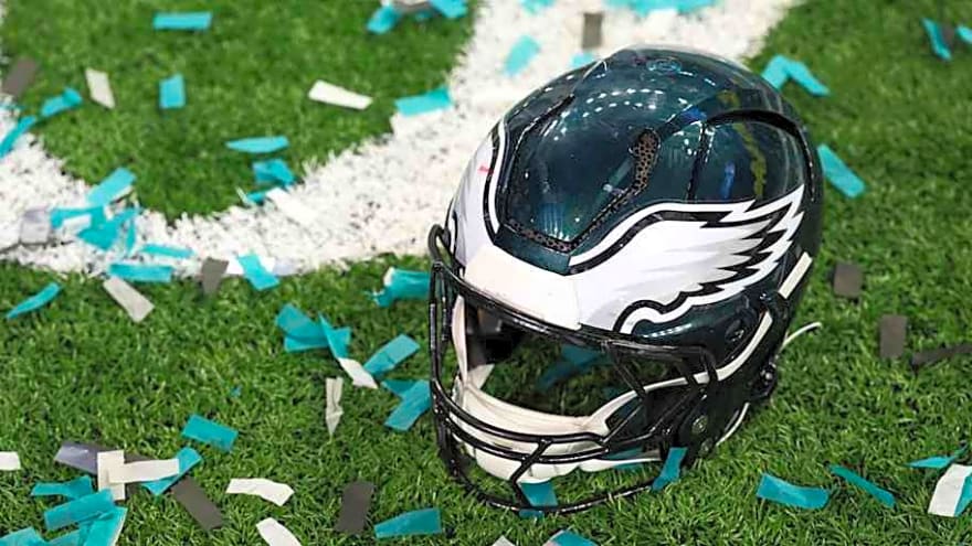 Eagles Star At Risk Of Missing Wild Card Round