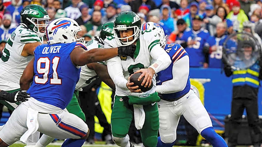 Steelers &#39;anticipate&#39; 4x NFL MVP will be ready for Bills despite broken wrist