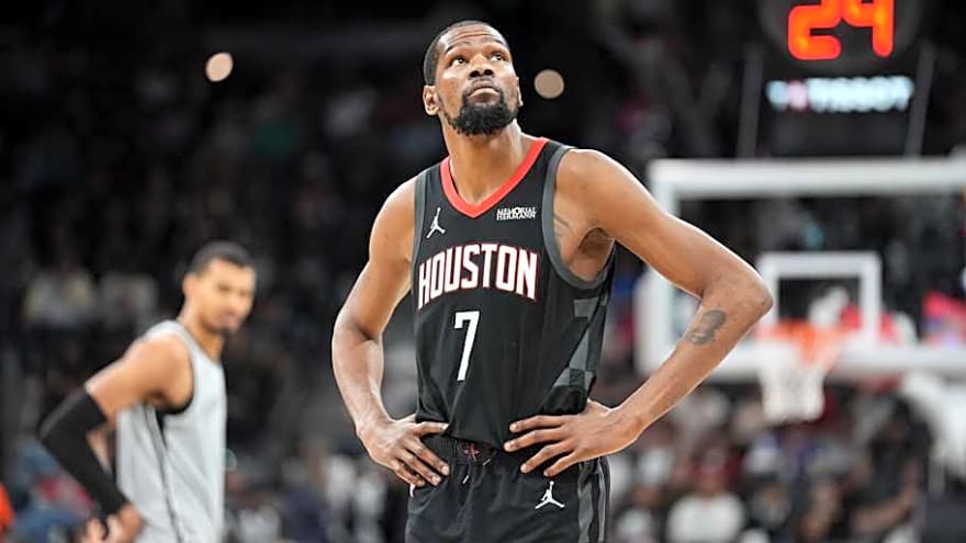 Future Hall of Famer Notes Kevin Durant's Body Language During Rockets Loss to Spurs