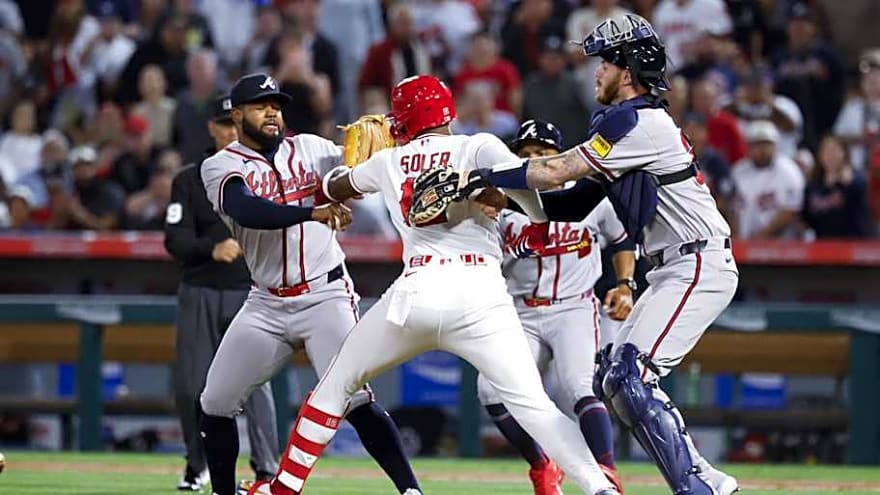 MLB Announces Jorge Soler, Reynaldo López Punishment Decision After Fight