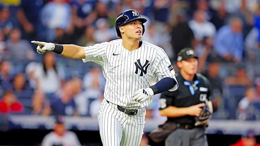 Yankees Have Two Major Infield Questions This Offseason