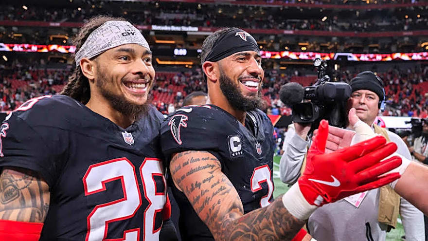 It May Come Down To A Trade Choice For Eagles: Safety Or Pass Rusher