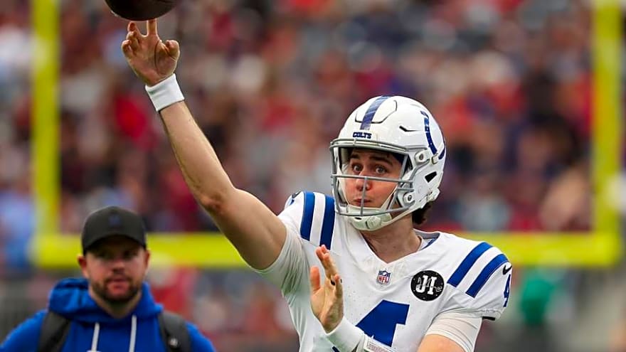 Steelers Work Out Former Colts QB