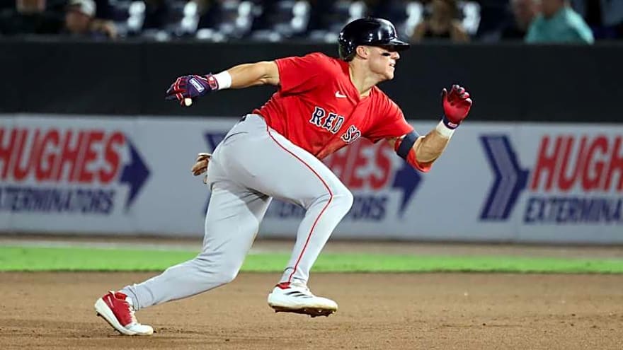 Red Sox 29-Year-Old Projected to Swipe Roster Spot From Andruw Monasterio