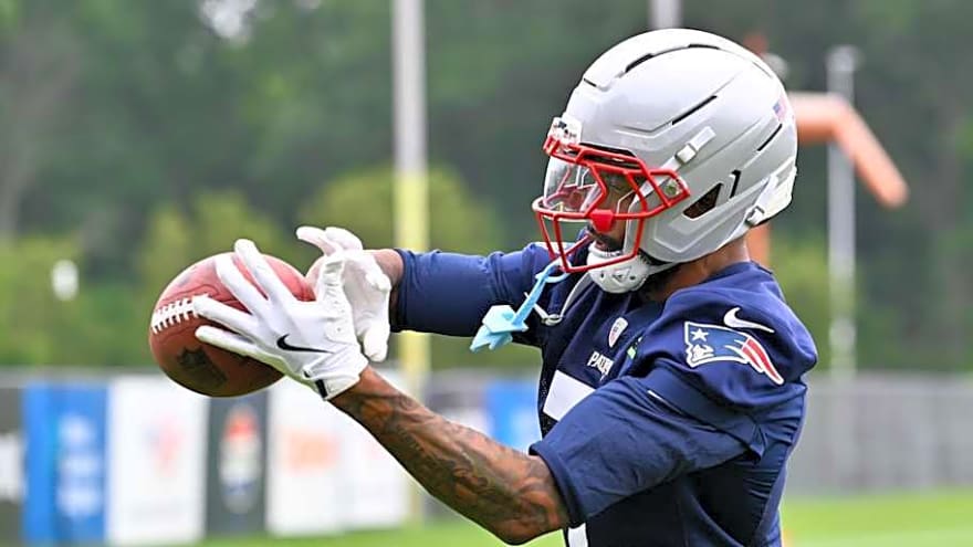 Patriots&#39; Carlton Davis Makes Return To Former Team