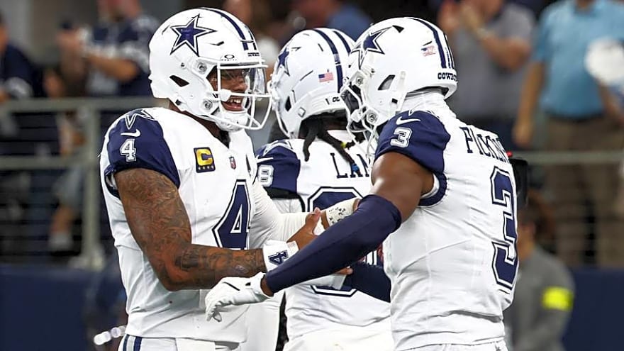 Cowboys Stars Dak Prescott, George Pickens Predicted to Dominate NFL in 2026