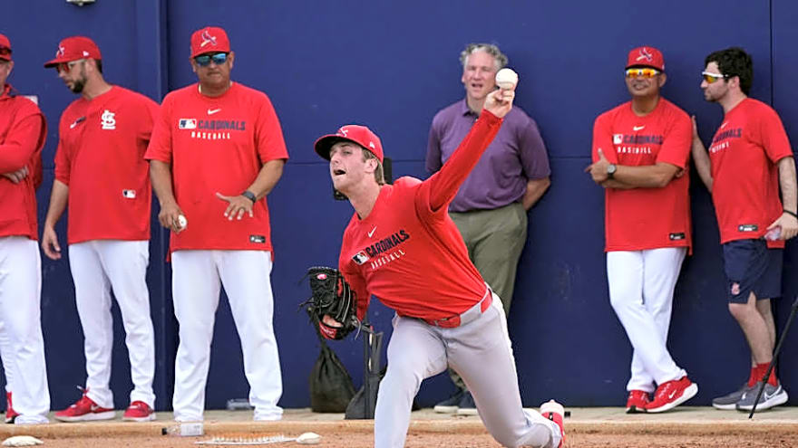 Cardinals 25-Year-Old Pitcher Already Turning Heads in Spring Camp