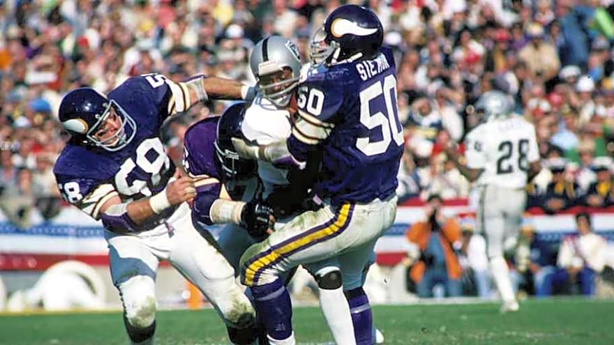 Former Vikings Linebacker, 4-Time Pro Bowler Jeff Siemon Dies at 75