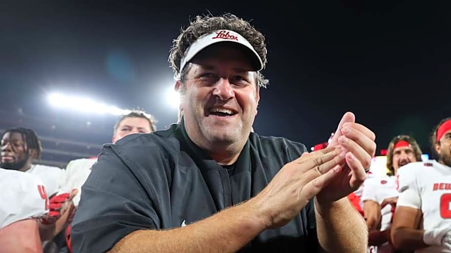 The Athletic Thinks Badgers Will Eventually Replace Luke Fickell With Former Wisconsin Offensive Lineman