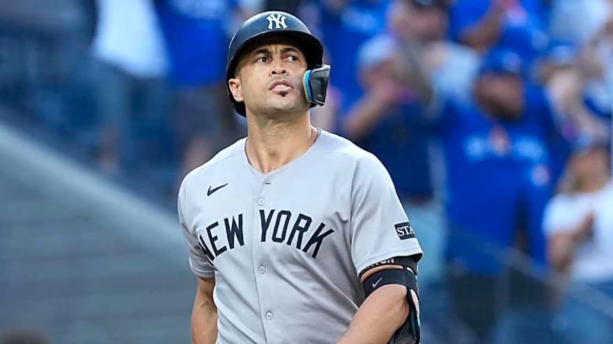 Yankees Star Dealing With Extraordinary Pain But Still Trying to Play