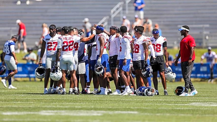 Giants Unofficial Depth Chart Takeaways: Rookies Rising, Battles Still Unsettled