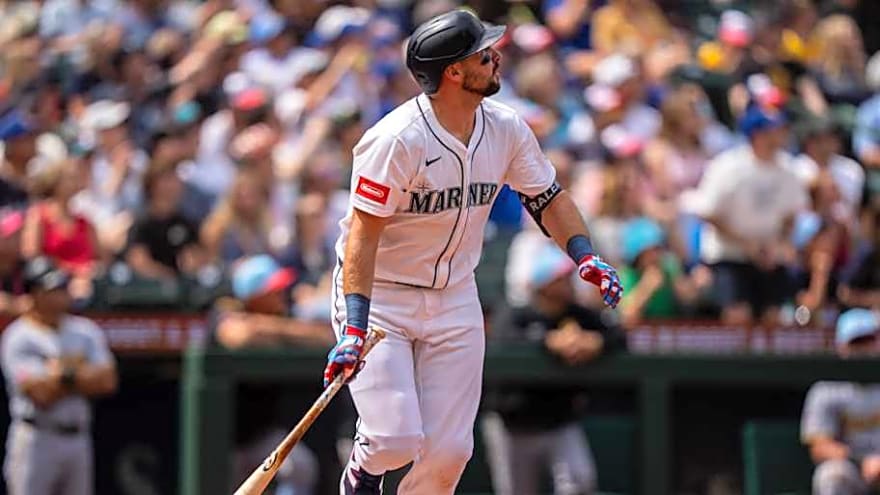 Seattle Mariners Catcher Cal Raleigh Pulls Even With Hall of Famer With 2-Homer Day