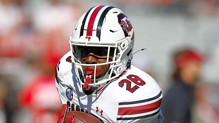 South Carolina Running Back Set to Return to the Gamecocks in 2026