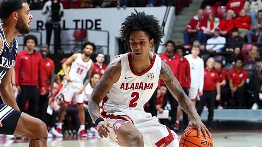 Alabama's Offense Has 'Good Answers', Resets Single Season Three-Point High in Victory Over Yale