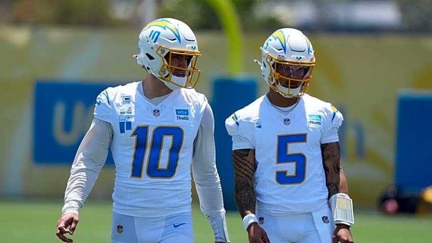 Chargers Depth Chart Entering Training Camp: Who's Starting, Who's Fighting for Their Job