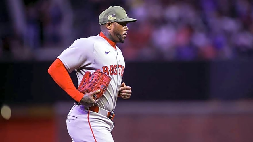Hard Truth on Red Sox's Aroldis Chapman Dilemma, Per Fan Favorite Analyst