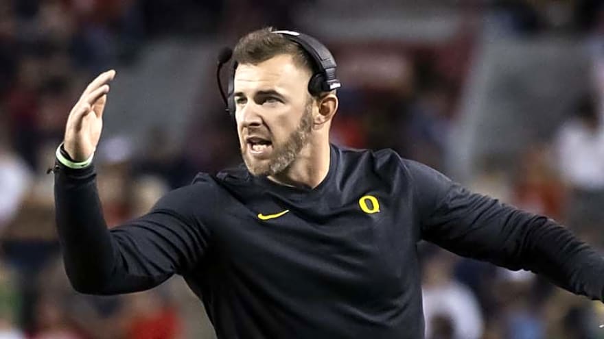 Oregon Offensive Coordinator Doesn’t Hold Back on 5-Star Duck Commits