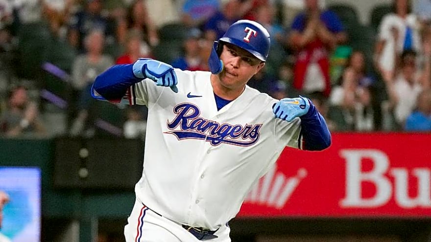 Rangers Notes: Several Injuries Nagging at Texas Players in Final Stretch