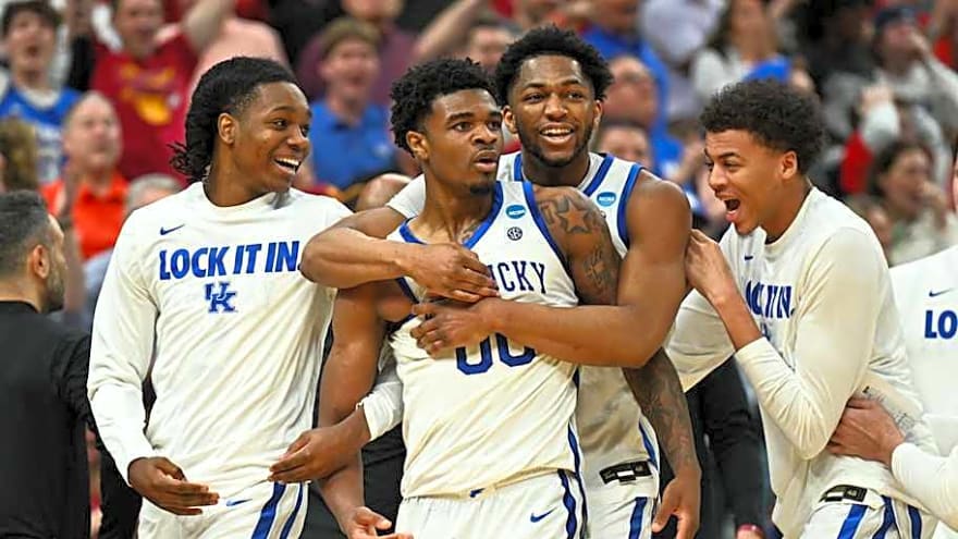 Otega Oweh's late-game heroics lead Kentucky past Santa Clara 89-84