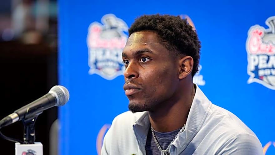 Bengals Reportedly Met With Speedy Big Ten Wide Receiver Ahead of 2026 NFL Draft