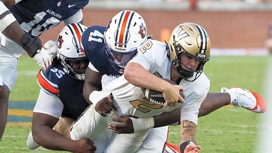Alex Golesh Details ‘Huge Point of Emphasis’ For Auburn Tigers Defense