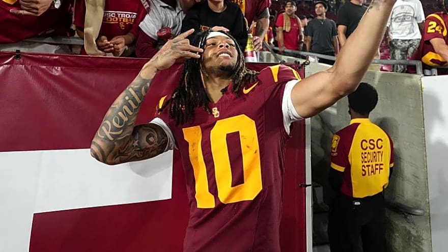 Behind the Scenes Look at USC Trojans Receiver Corey Simms