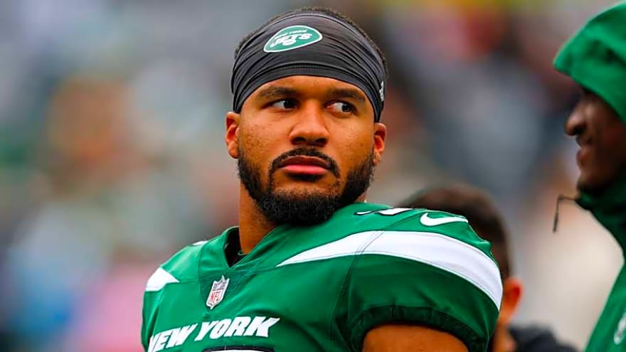 NFL insider reveals Cooper DeJean dilemma as Michael Carter move sparks debate