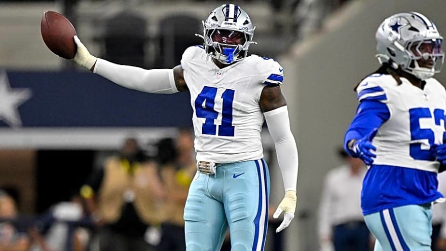 Cowboys’ Donovan Ezeiruaku Named to NFL All-Breakout Defensive Team