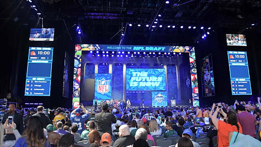 Five Reasons Why Cleveland Browns Shouldn’t Trade Back in the 2026 NFL Draft