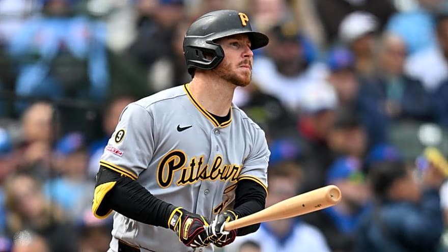Pirates Slugger Returns to Field for First Time Since Injury