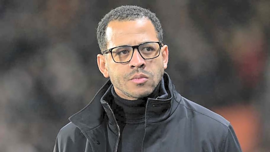 Liam Rosenior names Chelsea duo he relies on amid Marc Cucurella's injury blow