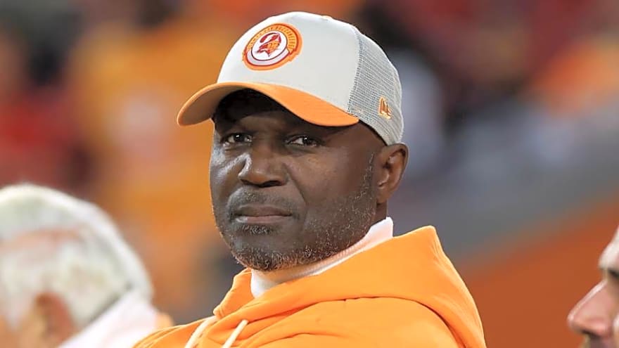 Buccaneers Make Under-the-Radar Coaching Staff Change