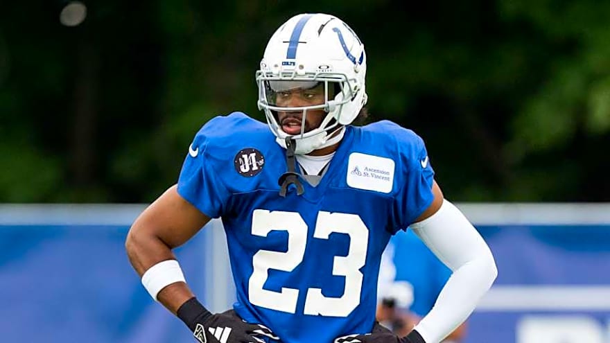 Colts&#39; Kenny Moore Returns, Two Starters Out vs. Chargers