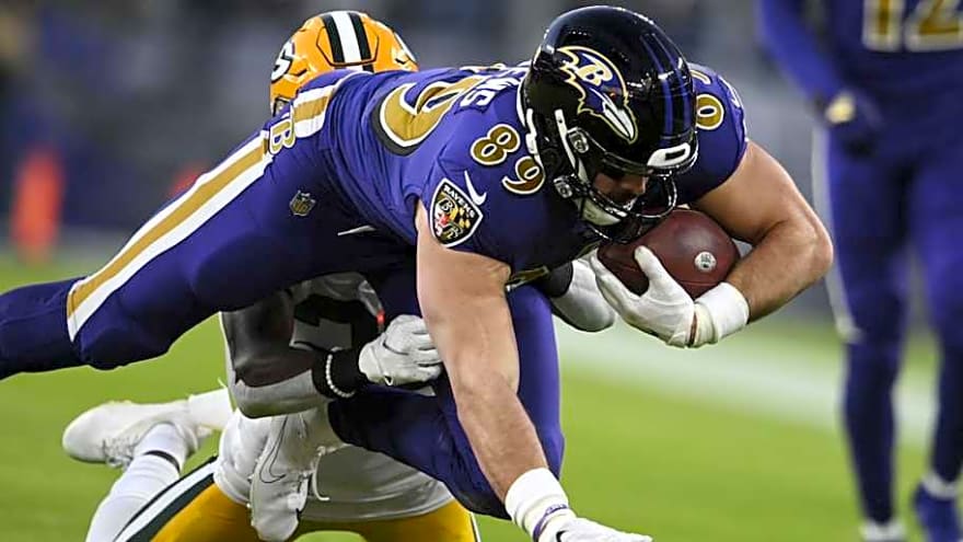 Three Storylines for Ravens' Must-Win Matchup vs. Packers