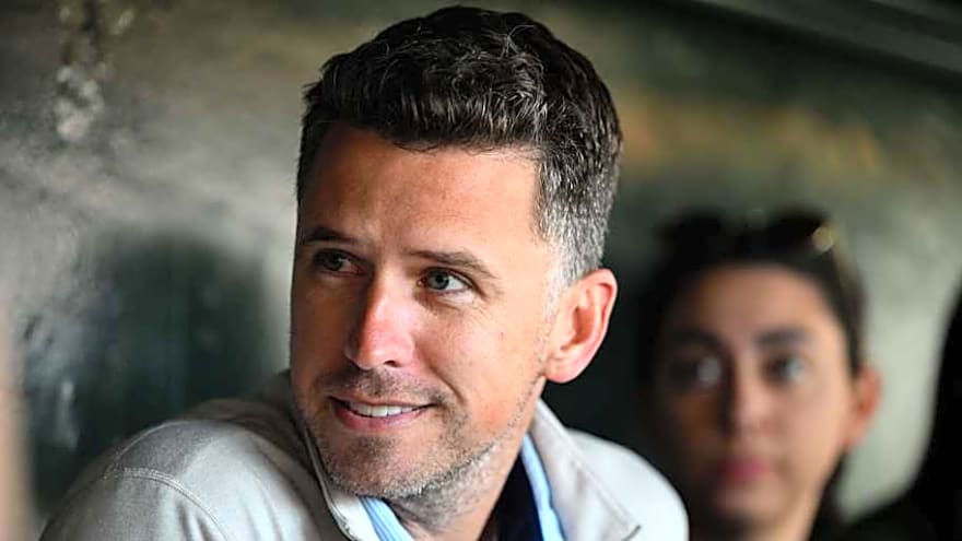 Giants Boss Buster Posey Not Pursuing Franchise Legend as New Manager