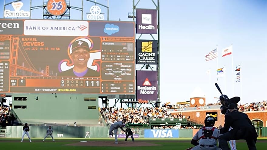 Could Rafael Devers&#39; Arrival Help San Francisco Giants at Top of Lineup?