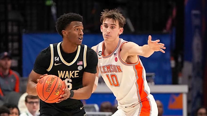 Wake Forest Can't Overcome Nightmare First Half, Falls to Clemson
