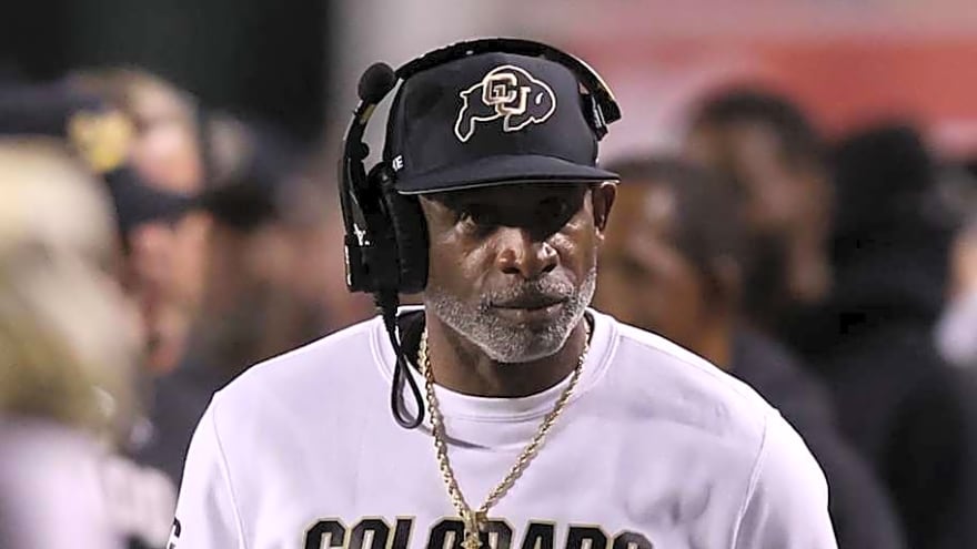4-Star Quarterback Recruit Andre Adams Commits to Colorado