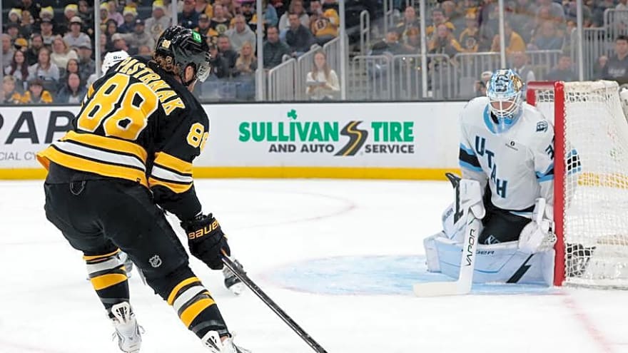 The Mammoth get crushed in a 6-1 loss against the Boston Bruins