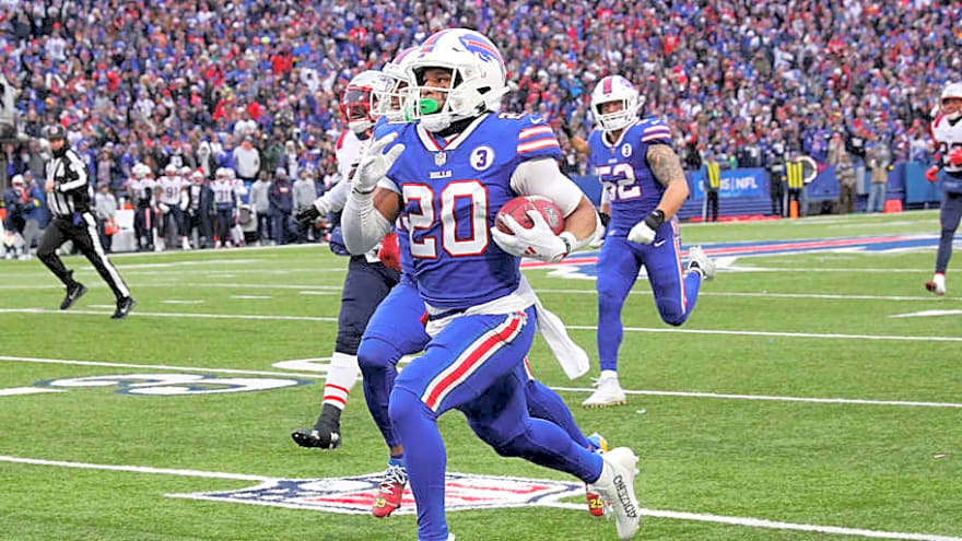NFL Insider Gives Interesting Update on Texans&#39; RB Signing