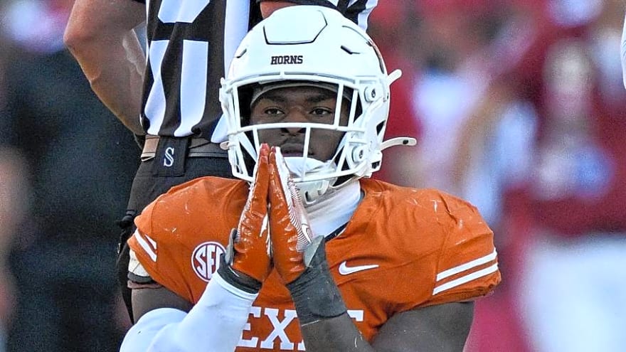 The Surprising Change That Turned Colin Simmons Into a Dominant Edge Rusher