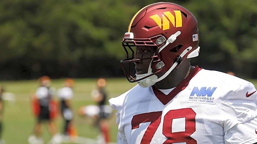 Commanders may have won Laremy Tunsil trade even without playoff appearance