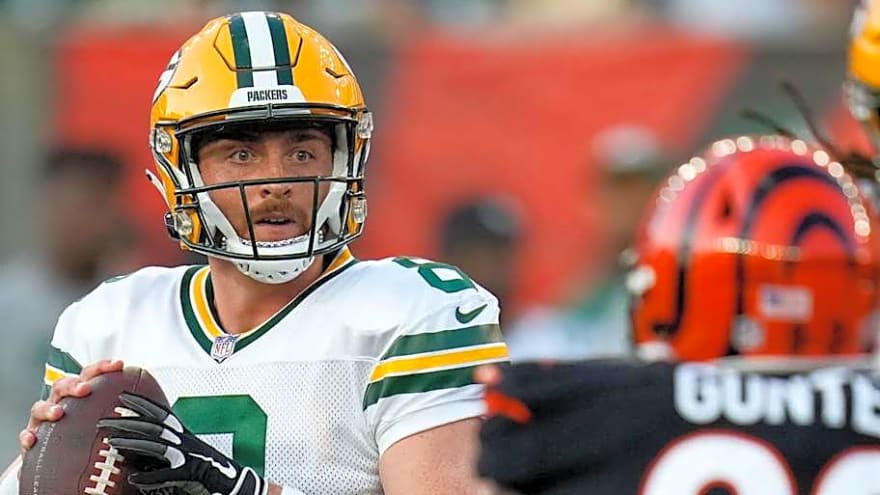 Former Packers Quarterback Signs With Upcoming Opponent