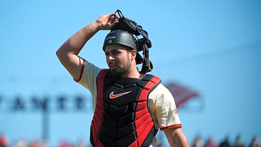 Buster Posey Is Sending a Clear Message About the Giants' Future