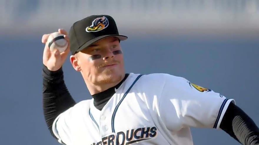 How Travis Bazzana Participating in WBC Will Help His Development for Guardians