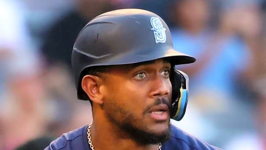 Red-Hot Julio Rodriguez Does Something He&#39;s Never Done Before For Seattle Mariners