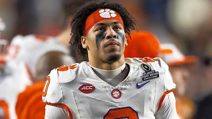 NFL Exec Warns that Antonio Williams Doesn't Solve the Commanders' WR Problem